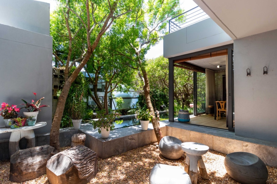 3 Bedroom Property for Sale in Bakoven Western Cape